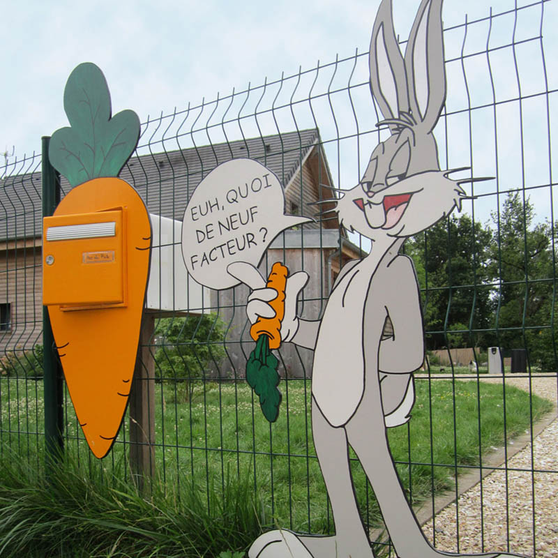 2015 Bugs Bunny_LAVY-POBELLE